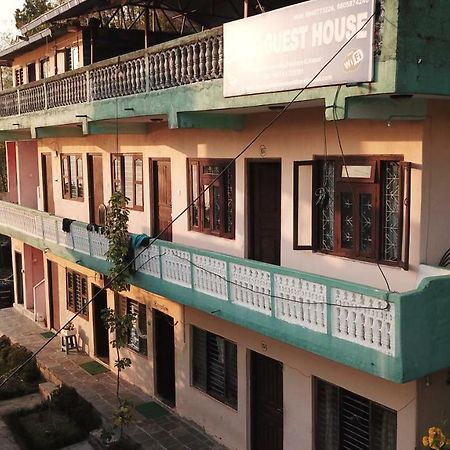 Peace Guest House Pokhara Bagian luar foto