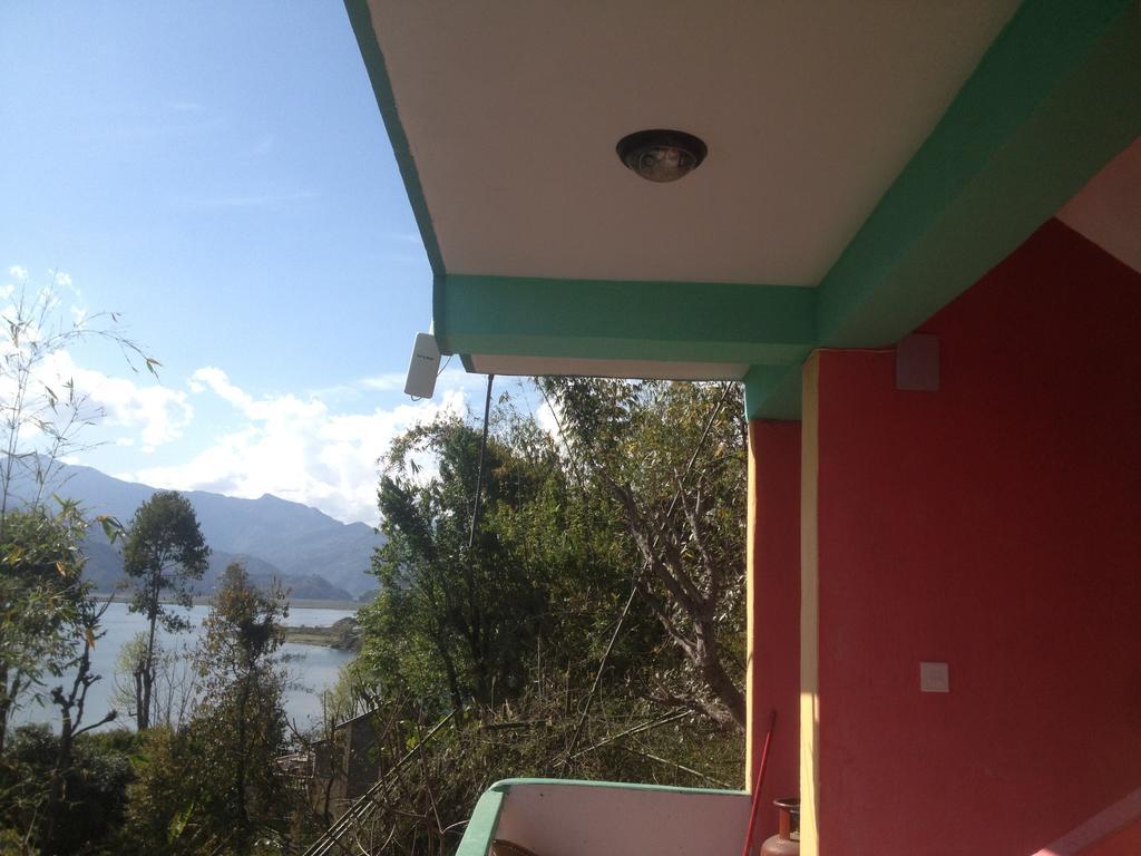 Peace Guest House Pokhara Ruang foto