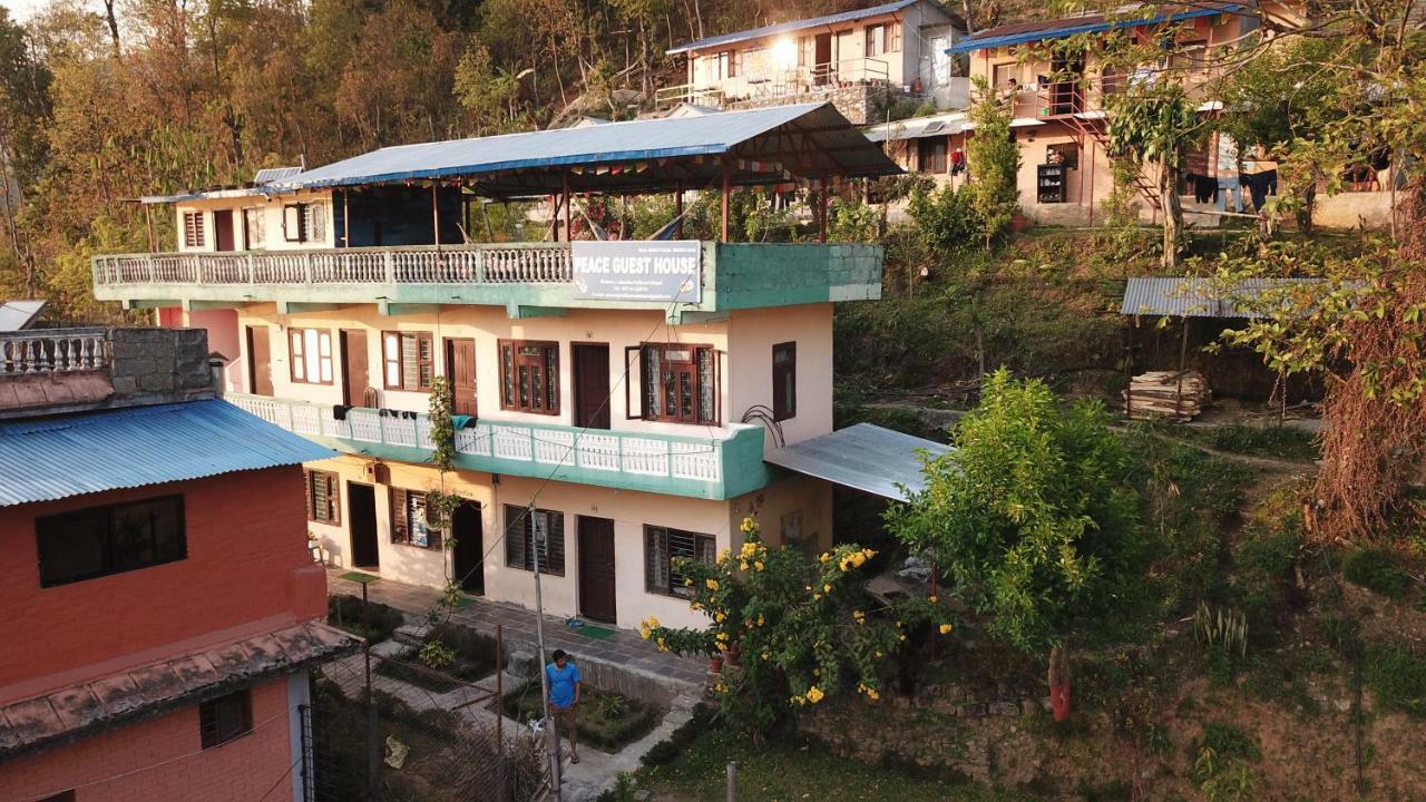 Peace Guest House Pokhara Bagian luar foto